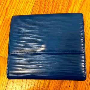 EUC Louis Vuitton Blue Epi Wallet